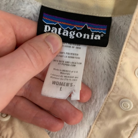 white Patagonia! super warm and soft - Picture 3 of 3